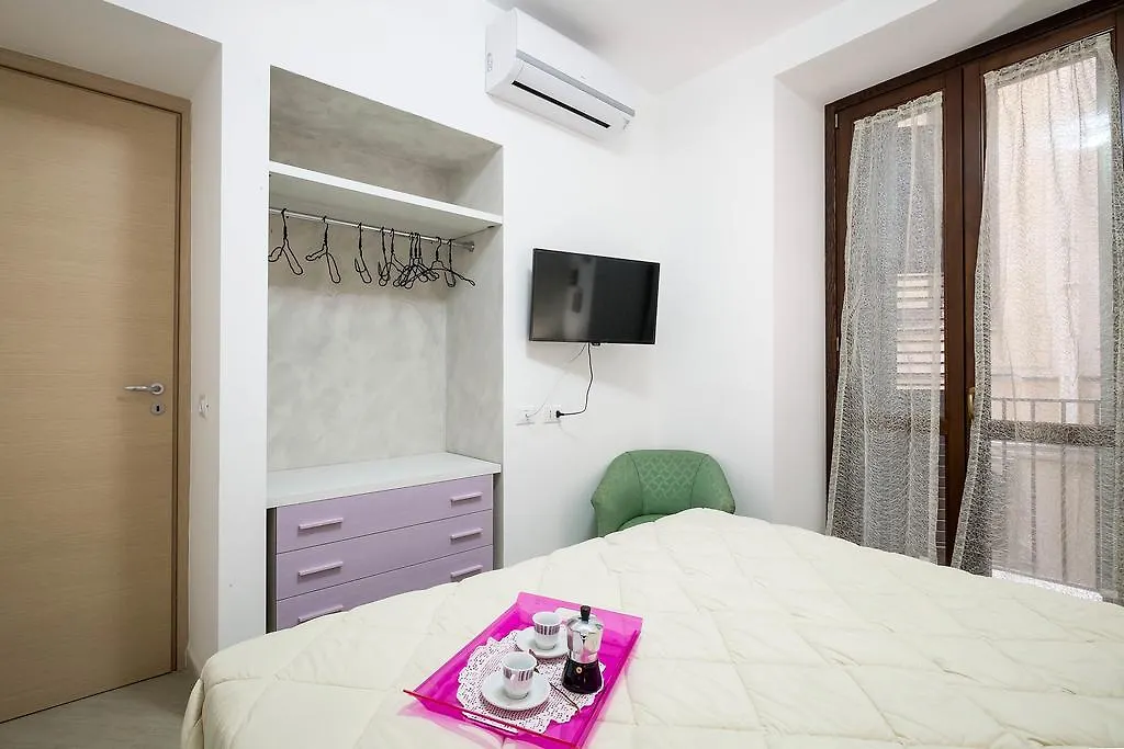 Casa Petra ai Quattro Canti-1
